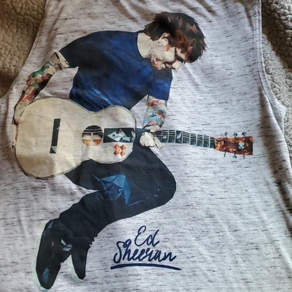 Ed Sheridan Tank - Picture 2 of 6